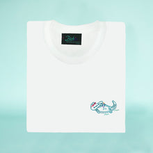 Load image into Gallery viewer, š Alligator chilling in the Everglades White T-Shirt - Man - Unisex
