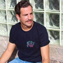 Load image into Gallery viewer, 🌴 MIAMI INN MOTEL Black T-Shirt – Man – Unisex | Glows in the dark