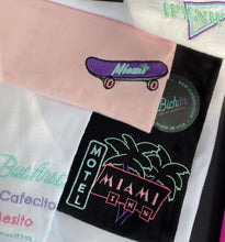 Load image into Gallery viewer, 🌴 MIAMI INN MOTEL Black T-Shirt – Man – Unisex | Glows in the dark